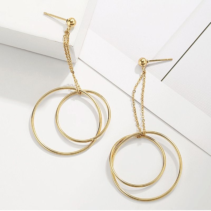 Dangle earring with double ring pendants - Image 2